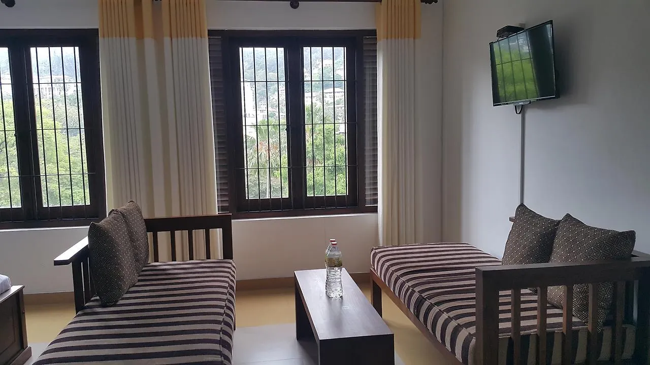 *** Hotel Sarvodaya Samma Vaasa Residence Kandy Šrí Lanka